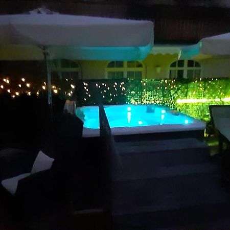 Hotel Aurora Vallarsa المظهر الخارجي الصورة