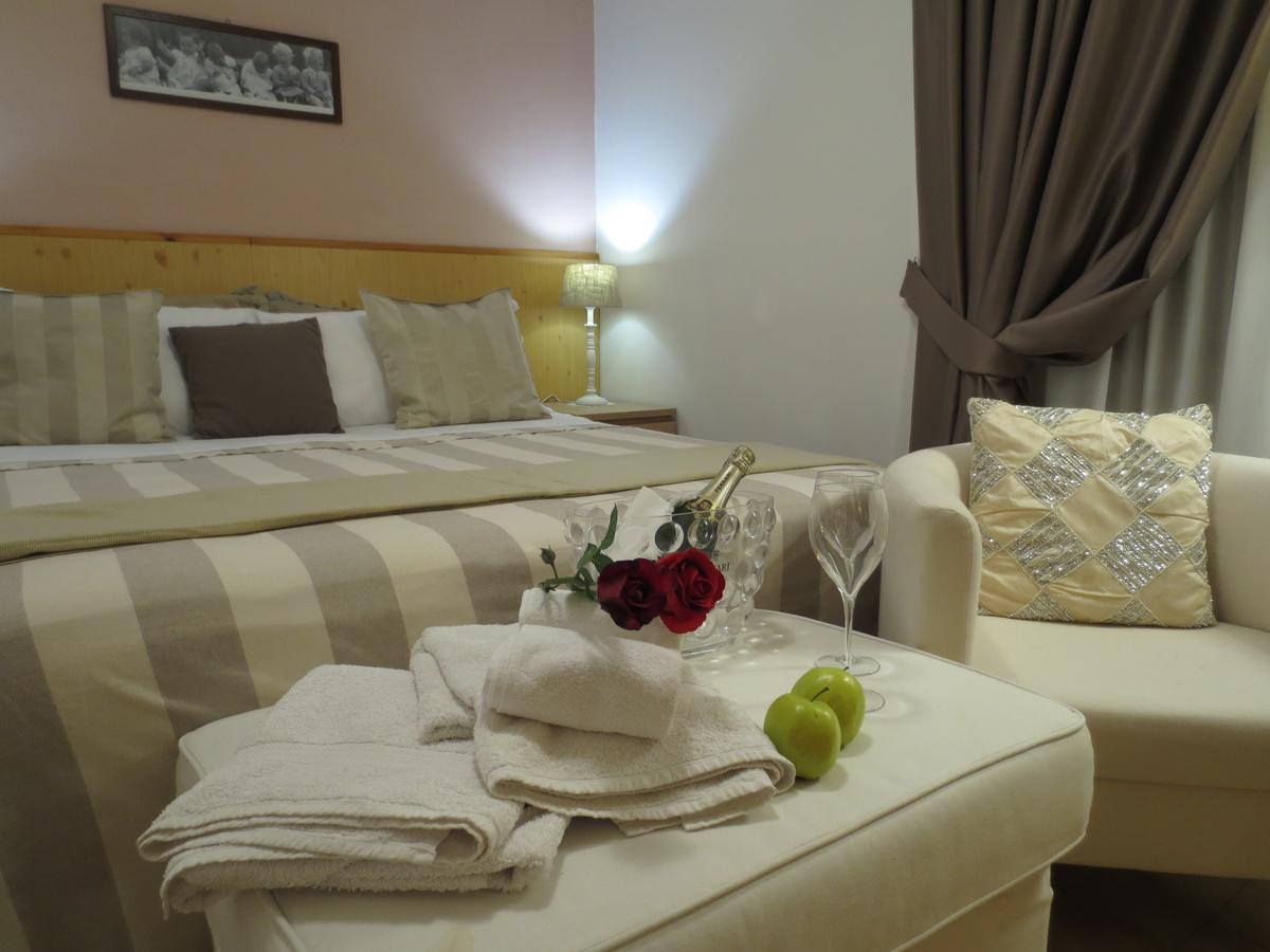 Hotel Aurora Vallarsa المظهر الخارجي الصورة